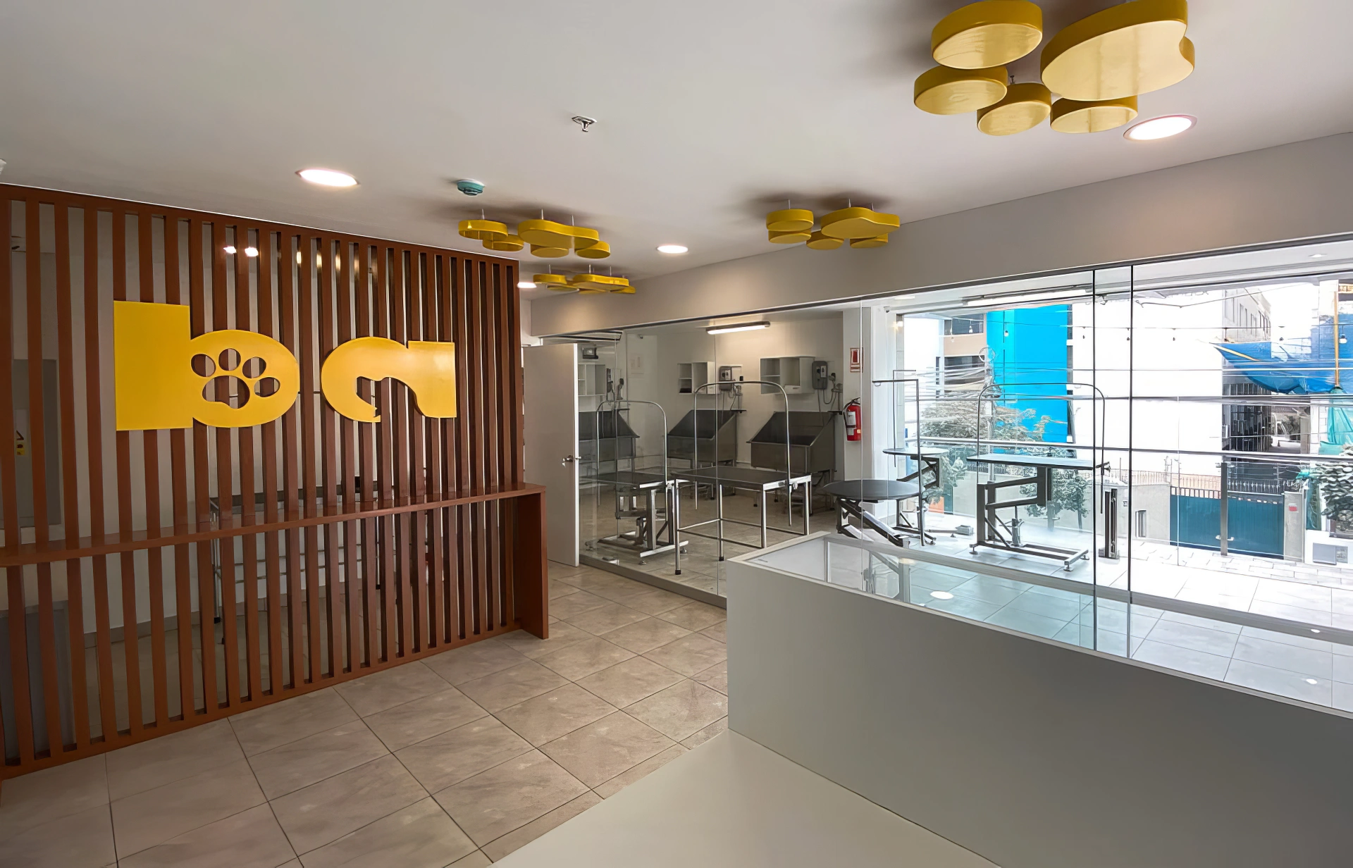 Tienda en centro comercial – Ba Spa - CREVAL